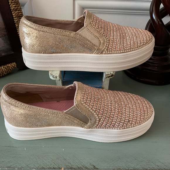 SKECHERS GIRLS- GOLD SPARKLE SLIP ON SNEAKERS EUC -sz 1 - Picture 5 of 8